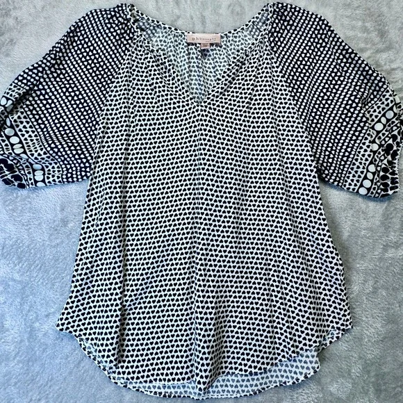 Philosophy Republic Clothing Women's Navy Heart Print Blouse XS Anthropologie - Picture 2 of 8